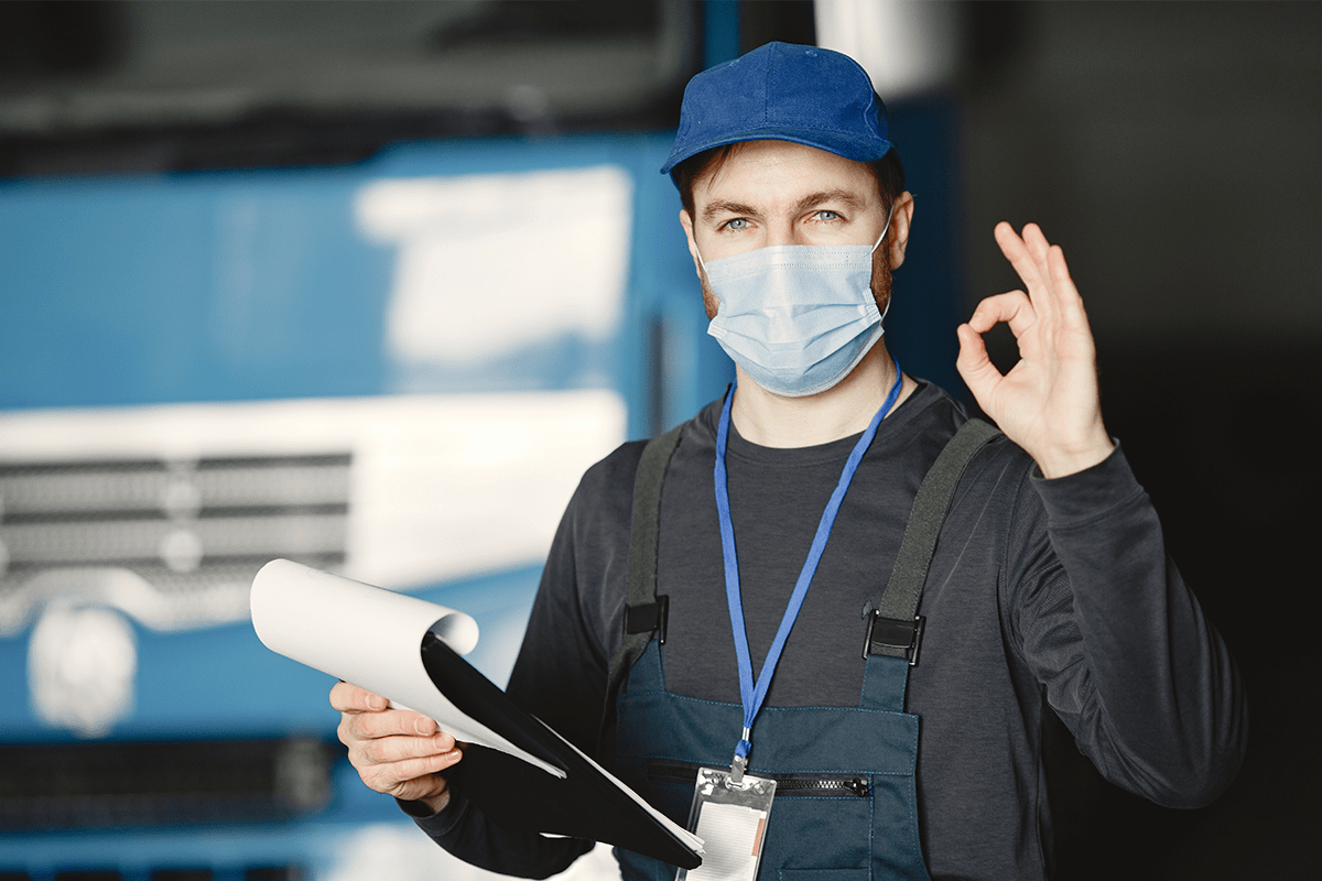 Work supervisor practices safe COVID-19 guidelines